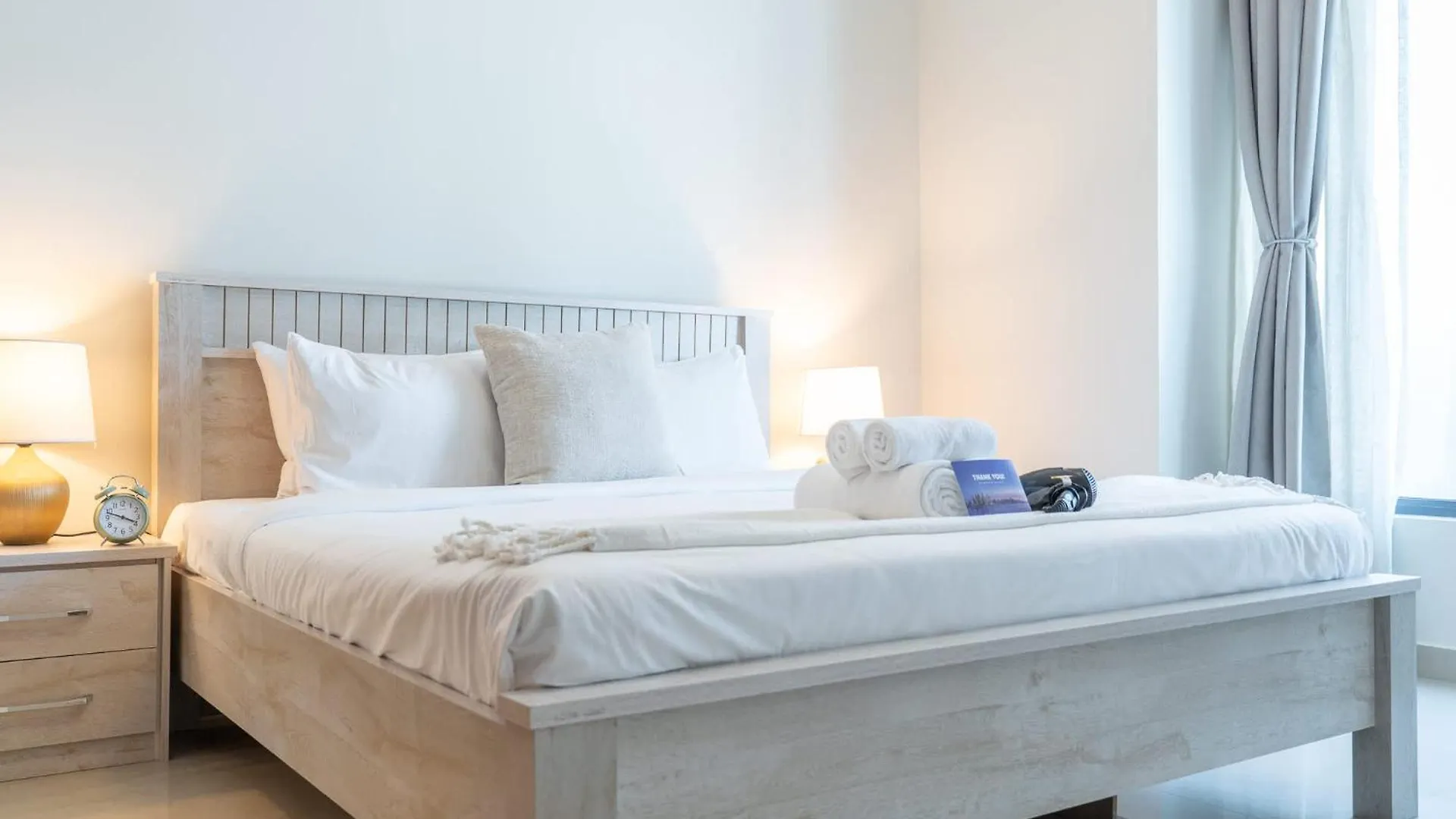 1 Bedroom Apartment In The Heart Of Dubai Marina 0*,